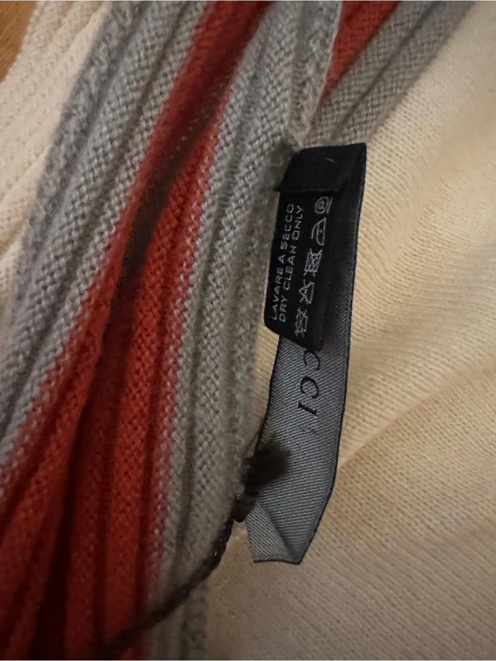Gucci cream gray
